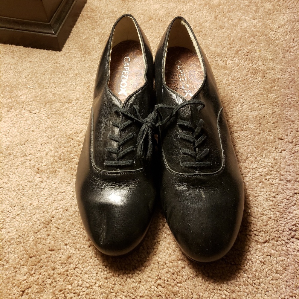 Capezio men's character shoe